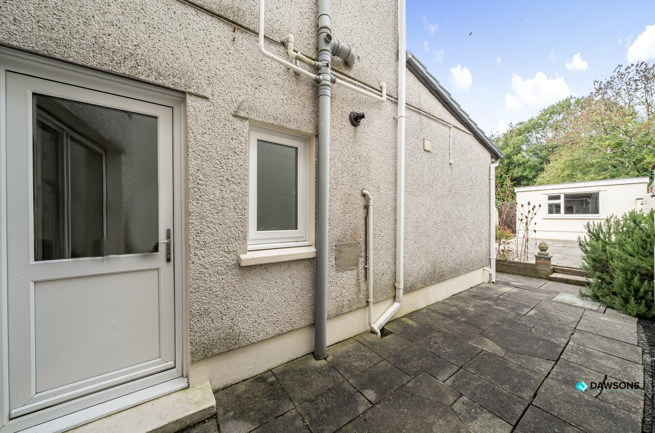 Alstred Street, Kidwelly, SA17 4TN